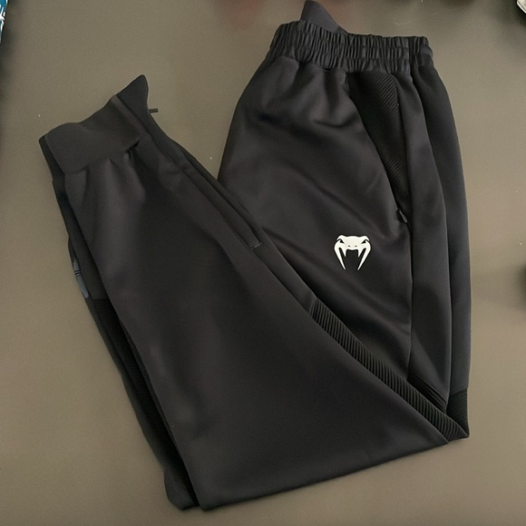 Venum UFC Joggers Men’s Large - Picture 2 of 7